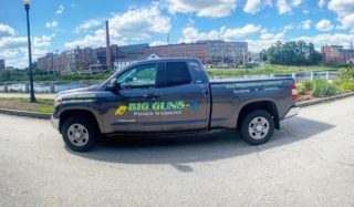 Be on the lookout 👀 for our new truck! We have expanded into Nashua and surrounding areas call Big Guns Power Washing today at 603-583-6213 👍🏼💦 #powerwashing #pressurewashing #newtruck #residential #commercial #clean